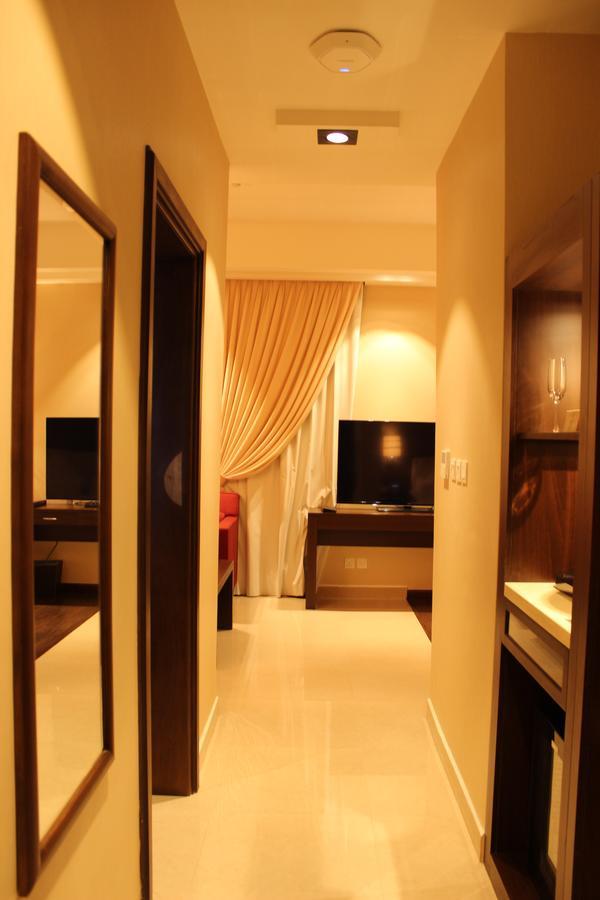 Home Inn Hotel Suites Khobar Exterior foto