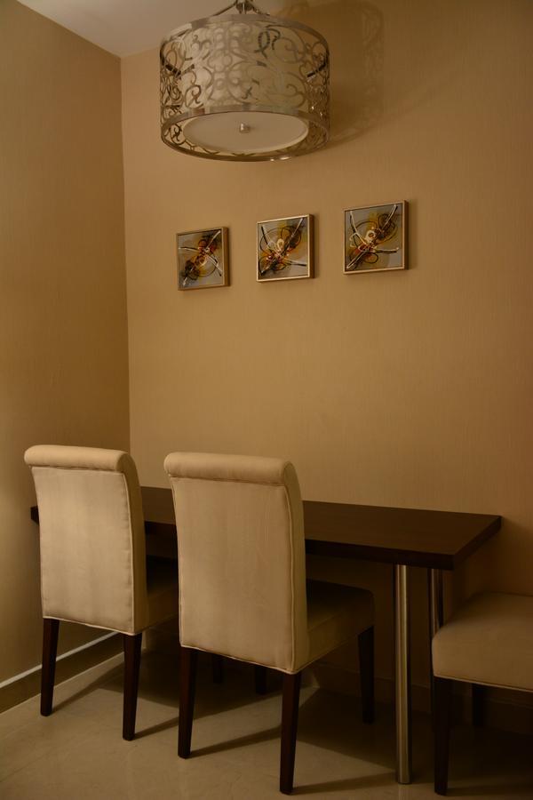 Home Inn Hotel Suites Khobar Exterior foto