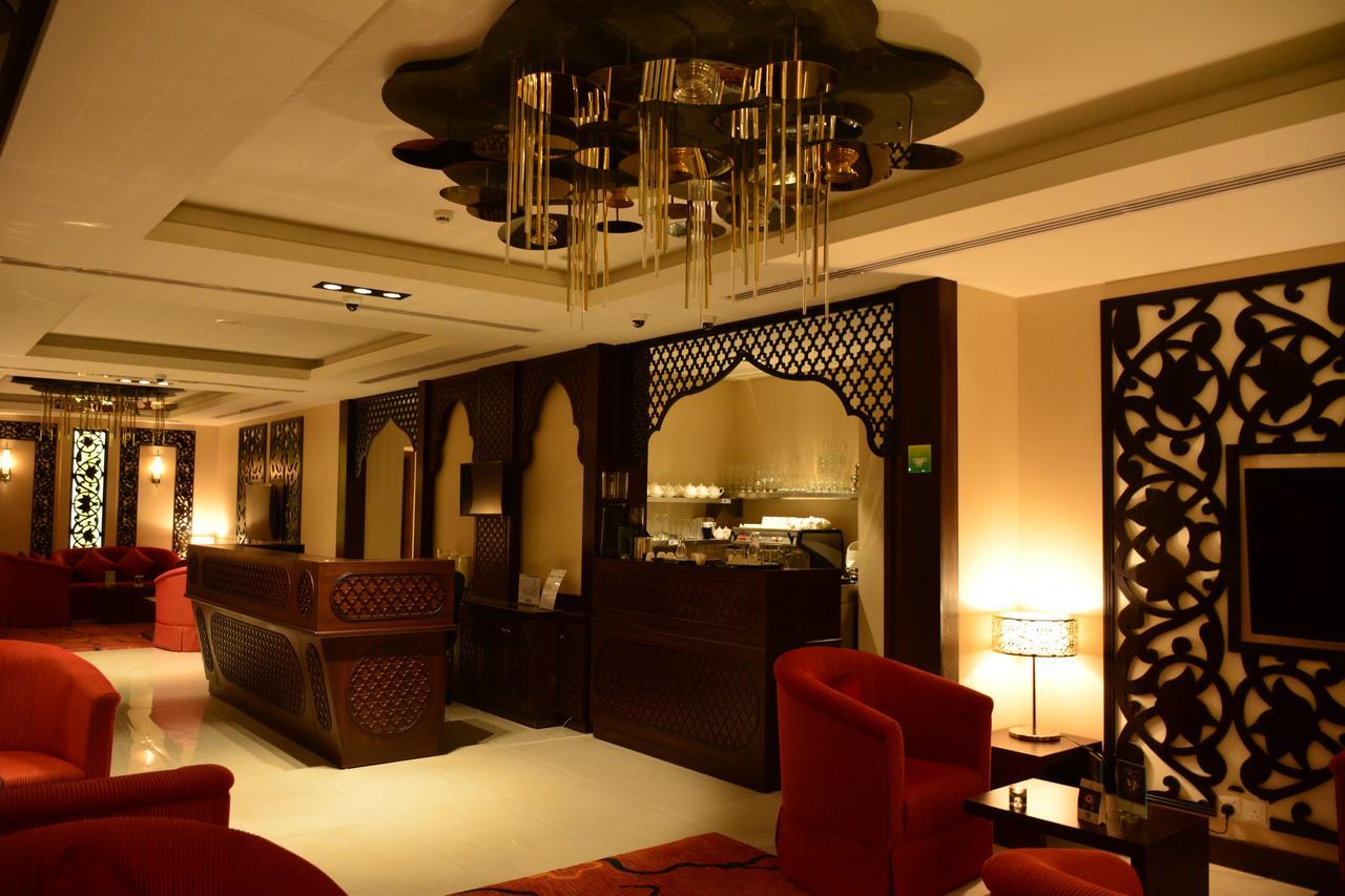 Home Inn Hotel Suites Khobar Exterior foto