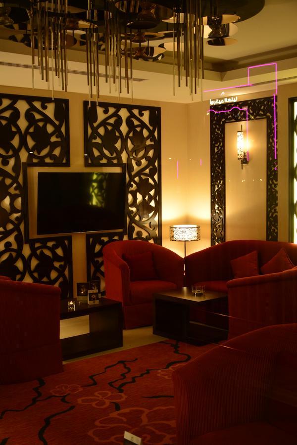 Home Inn Hotel Suites Khobar Exterior foto