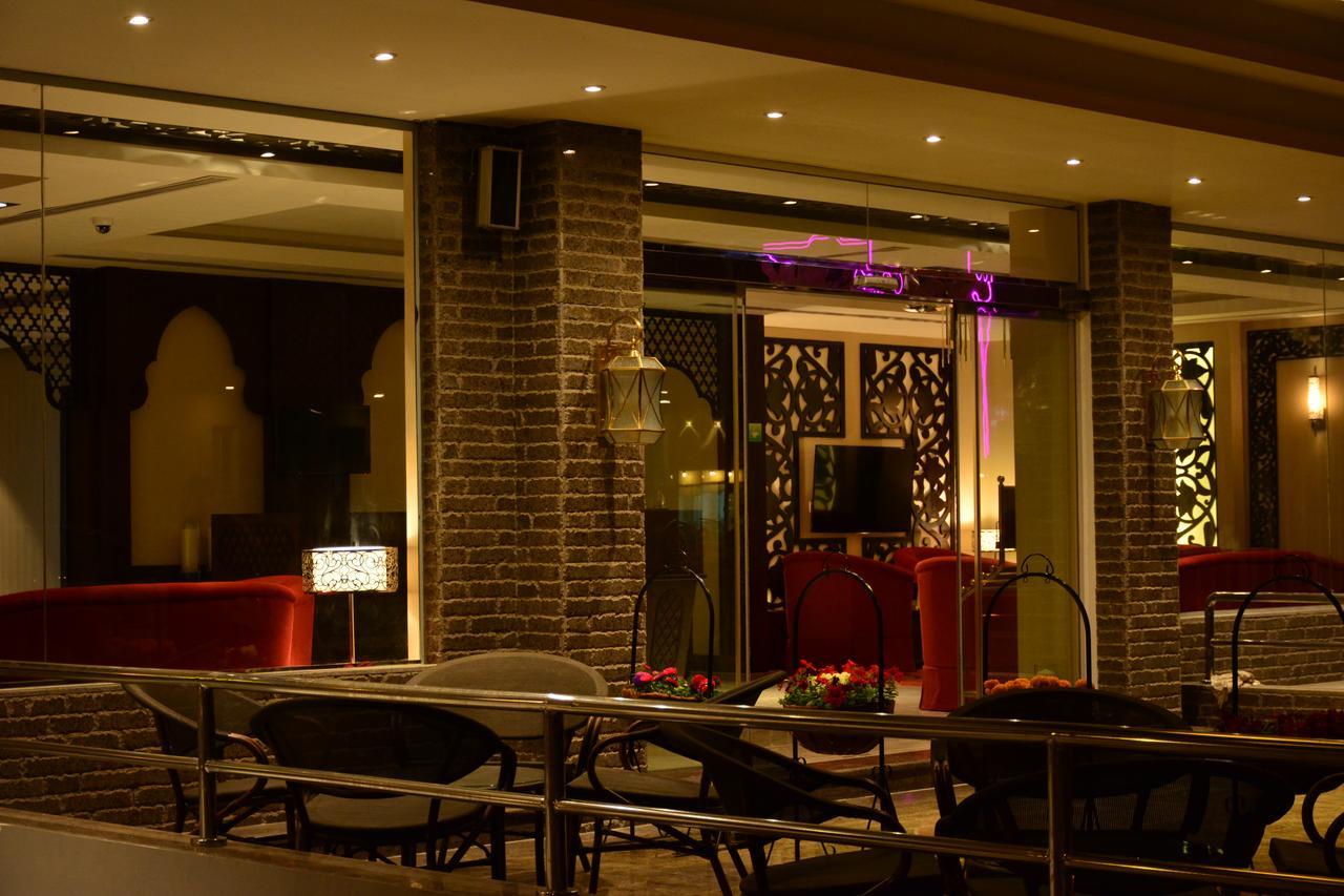 Home Inn Hotel Suites Khobar Exterior foto