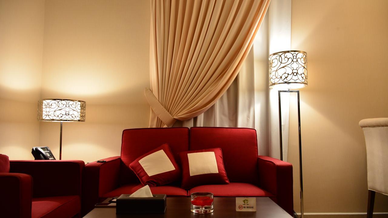 Home Inn Hotel Suites Khobar Exterior foto