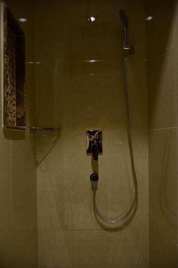 Home Inn Hotel Suites Khobar Exterior foto