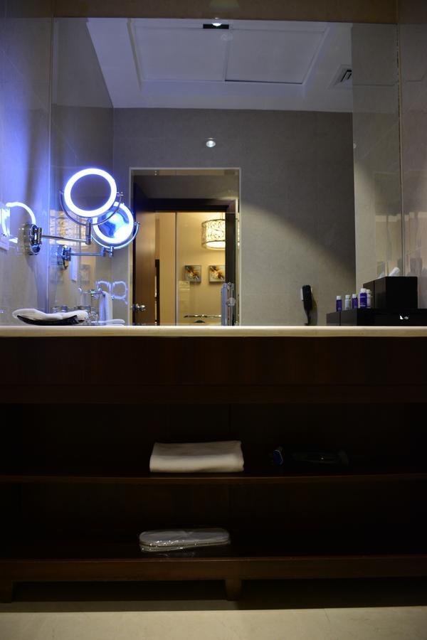 Home Inn Hotel Suites Khobar Exterior foto