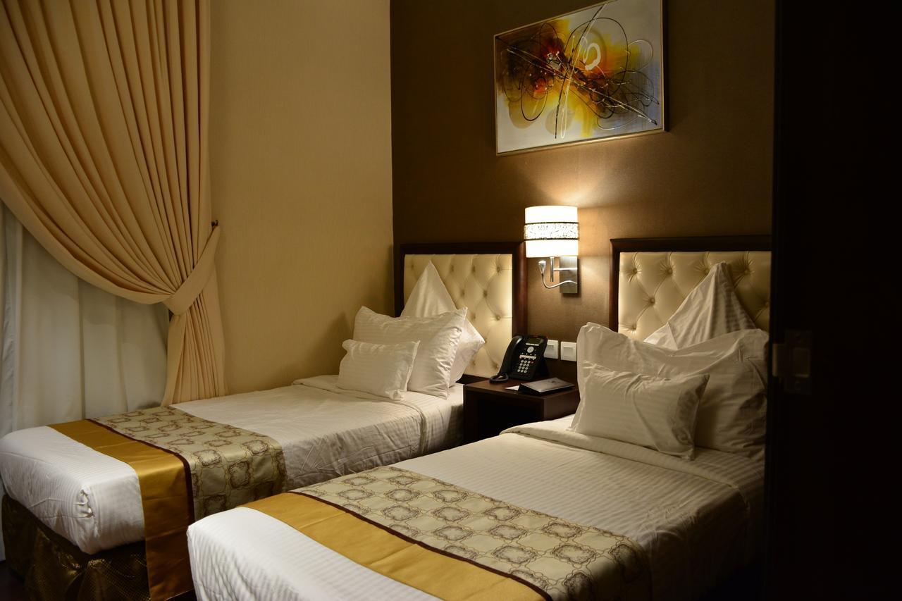 Home Inn Hotel Suites Khobar Exterior foto